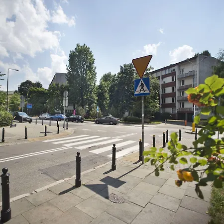 アパート P&o Bielanska ワルシャワ